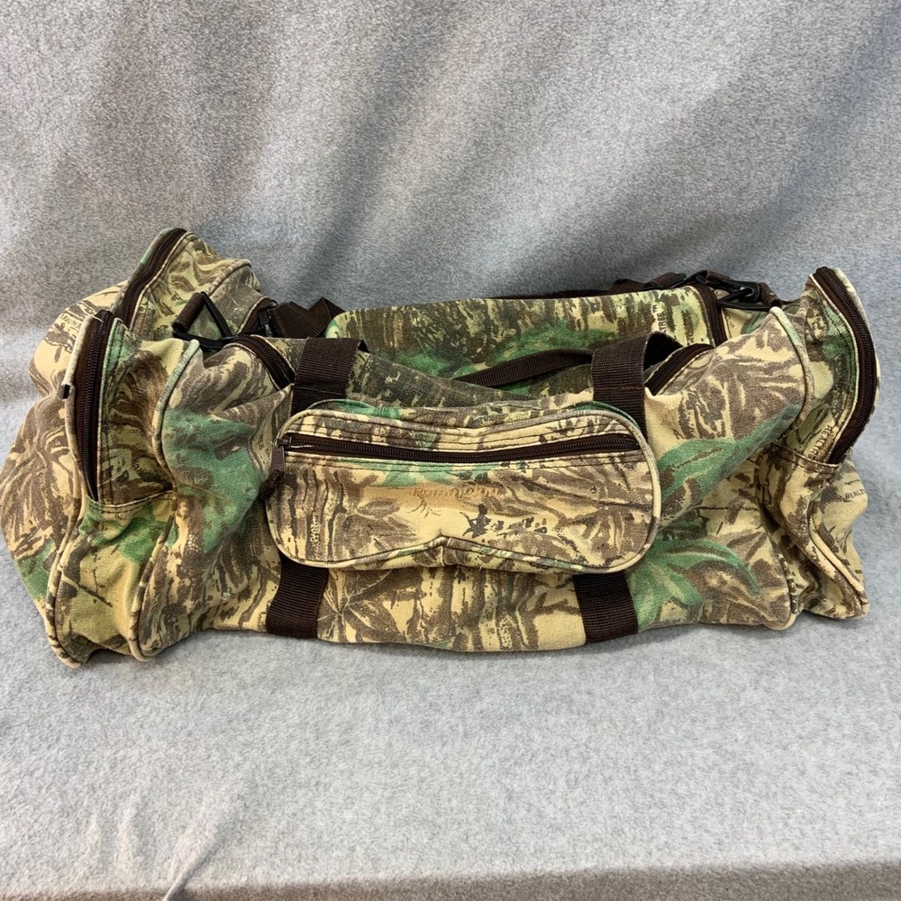 Remington Camo Mens Green Duffel Bag Large Travel Hunting Gear 24in